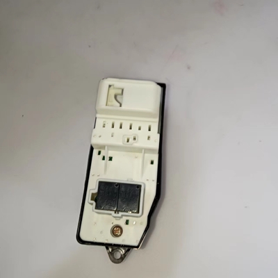 84820-52170 Переключатель для электроокна для Toyota Yaris Verso 1999-2005 Замена/ремонт