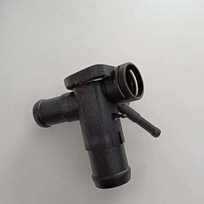 Фланц охладителя для AAZ Turbodiesel на 93-99 Golf 93-99 Jetta 92-97 Passat 068121132B