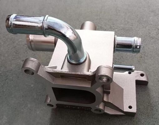 Автозапчасти Водозаборник L327-15-17Z для системы охлаждения двигателя Mazda