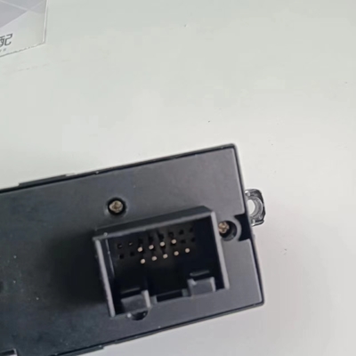 BSG 90-860-061 Передний левый переключатель питания окна 1J4959857 Для VW Jetta Passat Golf 4 Door 00-2005