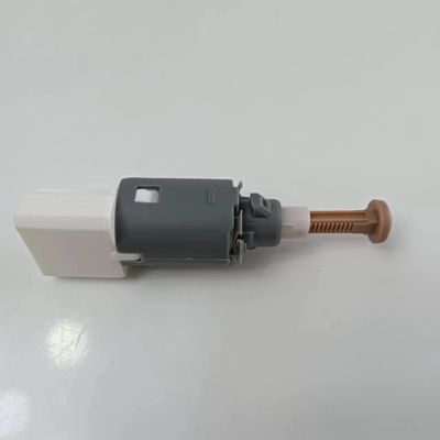 Opel Daewoo Chevrolet Тормозный фонарь переключатель 25320-00Q0A Фит 93197675 8200168238 4155450009