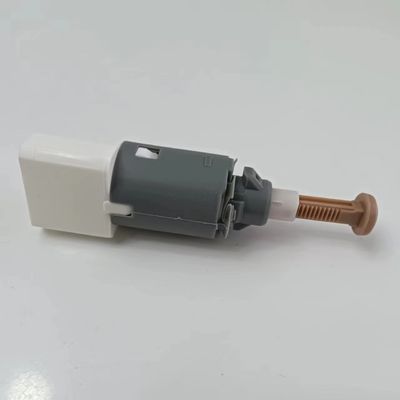 Opel Daewoo Chevrolet Тормозный фонарь переключатель 25320-00Q0A Фит 93197675 8200168238 4155450009