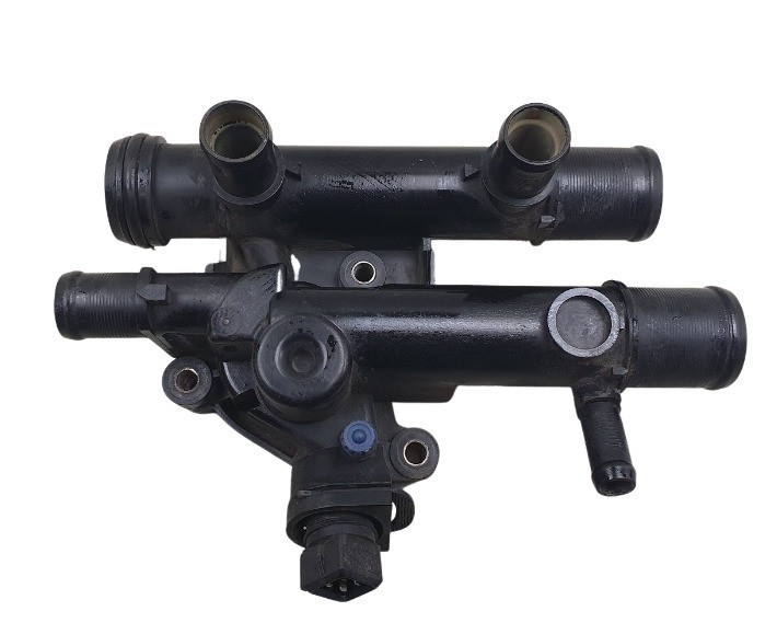 PATHFINDER III R51 2.2 2.5 DCI Master 2 8200262237 Рено Нисан Термостатный корпус